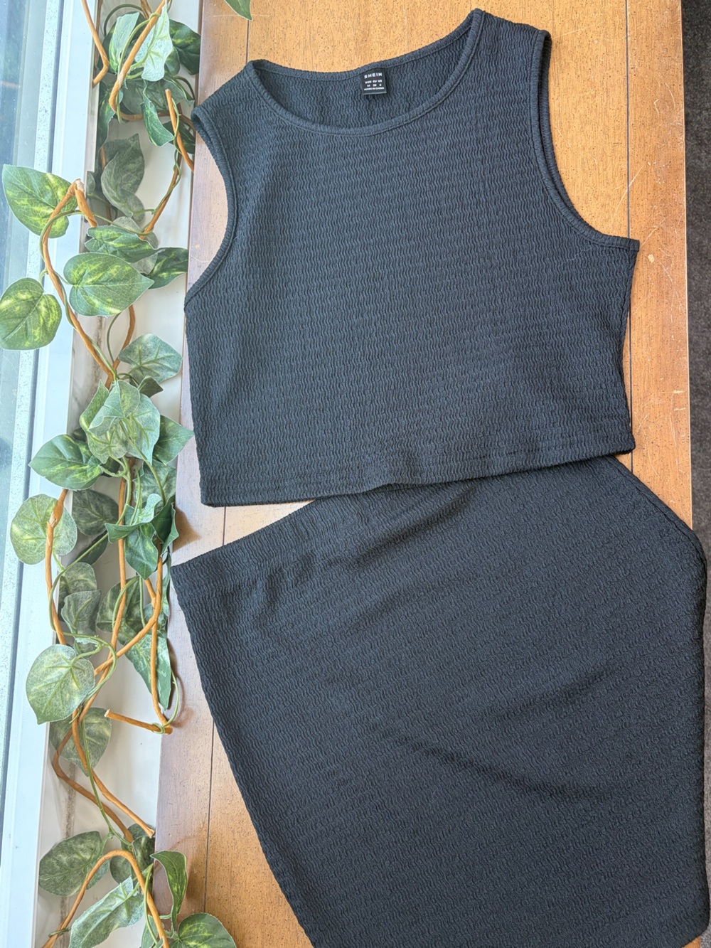 Black Two Piece Set Crop Top and Skirt Matching Outfit Sleeveless